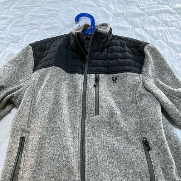 stoic Other - Men’s Size Large Grey Fleece.